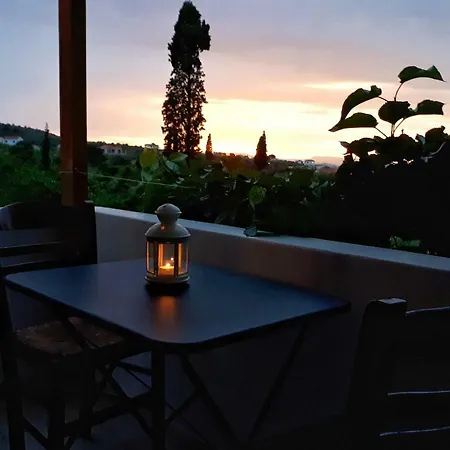 Studio Zafiria Apartment *